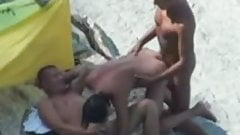 Nude Beach – Nice Bareback Threesome