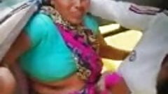 Mumbai hot aunty fucked by an college boy