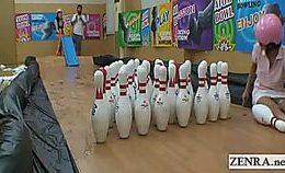 Subtitled Japanese Amateur Bowling Game With Foursome
